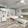 Отель Courtyard #106 Condo, фото 8