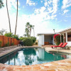 Отель Heated Pool, Spa, & Garage! Near Kierland, shopping, dinning, & Scottsdale Quarter by RedAwning, фото 13