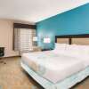 Отель La Quinta Inn & Suites by Wyndham Kingsland/Kings Bay, фото 6