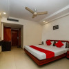 Отель OYO 22953 Hotel Shelter, фото 5