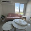 Отель COZI sweet pink loft suite at BGC fort, фото 9