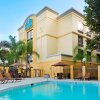 Отель La Quinta Inn & Suites Tampa North I-75, фото 12
