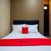 Отель RedDoorz Syariah near PLTU Cilacap, фото 22