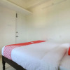 Отель OYO 13943 Home Modern 2BHK Boat House, фото 12