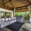Отель Luxury Jungle Villa, 3 BR, Ubud With Staff, фото 24