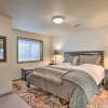 Отель Trendy Avon Townhome - 2 Miles to Beavercreek, фото 5