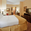 Отель Holiday Inn Express & Suites Sacramento NE Cal Expo, an IHG Hotel, фото 3