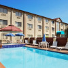 Отель Orangewood Inn & Suites Midtown, фото 13