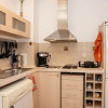 Отель Fm Premium 1-Bdr Apartment With Parking - Coral Joy, фото 4