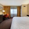 Отель Hampton Inn NY-JFK, фото 23