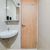 Отель Homey And Restful Studio Apartment B Residence, фото 11