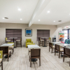 Отель Comfort Inn & Suites Midtown, фото 32