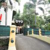 Отель Oyo 771 Kembang Kuning Residence Syariah, фото 16