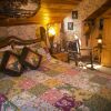 Отель The Log House Lodge Bed & Breakfast, фото 5