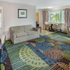 Отель Travelodge by Wyndham Great Barrington Berkshires, фото 5