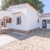 Отель Lovely Holiday Home in l'Escala with Fenced Garden, фото 1