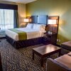 Отель Holiday Inn Express & Suites Spruce Grove - Stony Plain, an IHG Hotel, фото 25