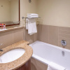 Отель City Lodge Hotel at OR Tambo International Airport, фото 9