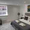 Отель Modern 1 Bedroom Apartment - Camberley, фото 13