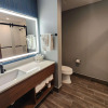 Отель La Quinta Inn & Suites by Wyndham Del Rio, фото 9