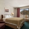 Отель Days Inn by Wyndham Eagle River, фото 11