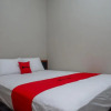 Отель RedDoorz near Kampus UMP Purwokerto 2, фото 4