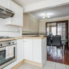 Отель Cosy 3 Bedroom Home With Wifi, Parking & Garden, фото 5