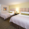 Отель Candlewood Suites Greeley, an IHG Hotel, фото 4