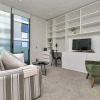Отель QV Refined Viaduct Harbour Apt - 879, фото 1