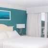 Отель Holiday Inn Oceanfront @ Surfside Beach, фото 6