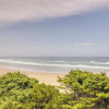 Отель Oceanfront Home w/ Hot Tub, Sauna, 8 Mi to Newport, фото 17
