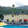 Отель Travelodge Palm Springs в Палм-Спрингсе