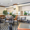 Отель Comfort Suites Jefferson City, фото 25