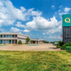 Отель Quality Inn & Suites Vandalia near I-70 and Hwy 51, фото 1