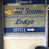 Отель All Seasons Lodge, фото 1