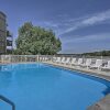 Отель Osage Beach Condo w/ View, Pool & Lake Access, фото 5