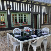 Отель Lovely Norman Half-timbered House, Manneville La Raoult, фото 6