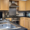 Отель Lovely Little House, Free Parking, Smart tv, Wifi, фото 5