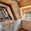 Отель Horizon by Avantstay Stunning A-frame Cabin w/ Hot Tub, Billiards, Lake Views, фото 7