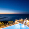 Отель Icarus Luxury Beachfront Villa, фото 12