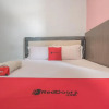 Отель RedDoorz Syariah near Q Mall Banjarbaru, фото 16
