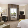 Отель Hampton Inn & Suites San Bernardino, фото 4