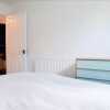 Отель 2 Bedroom East London Flat With Garden, фото 6