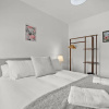 Отель Highway Haven With Free Parking By My Getaways, фото 2