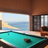 Отель Luxurious Hillside Oceanfront 8 bedroom Villa Bellissima, фото 16