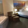 Отель Days Inn & Suites by Wyndham Eunice, фото 10