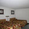 Отель Hometown  Inn, фото 4