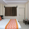 Отель OYO 7710 Kundan Regency, фото 1