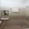 Отель Urvi Apartments by OYO Rooms, фото 8