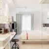 Отель Ruby Zoe Hotel London, фото 6